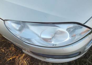 Reflektor lampa prawa przód przednia Peugeot 407 eu