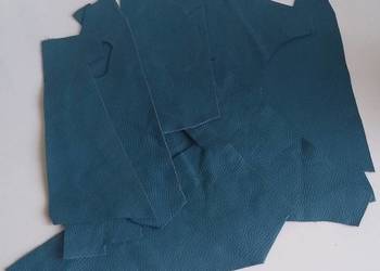 Skóra (282 g) Licowa Włoska średnie i małe kawałki Morski Turkus Skóra (282 g) Licowa Włoska średnie i małe kawałki Morski Turkus