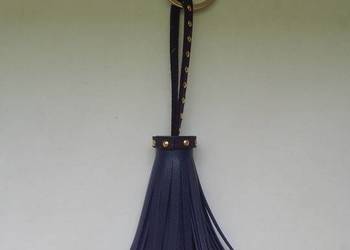Brelok frędzle 13 cm granatowy