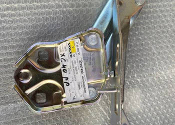 VOLVO XC40 ZAWIAS MASKI PRAWY 32297490