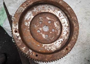 SYRENA 105 BOSTO R20 koło zamachowe