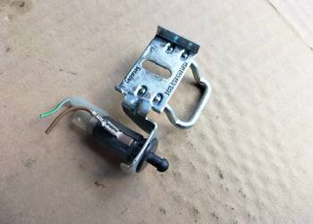 AUDI 80 B4 80B4 80B3 80 B3  lampka oświetlenie ZAMEK SCHOWKA