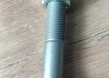 Śruba M20x100 10.9 gwint skok 2,5 z nakrętką wymiary na foto