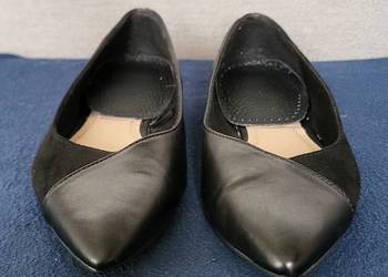 Skórzane baleriny STRADIVARIUS 37 - miękka pięta, komfortowe półbuty