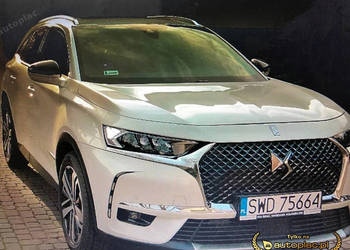 DS 7 Crossback 1.6 DS7 RIVOLI 225 KM/Bogate wyposażenie /Stan bardzo dobry