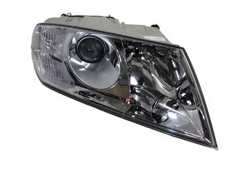 Skoda Octavia II 1Z 2004-2008 Reflektor / Lampa przednia prawa Ksenon