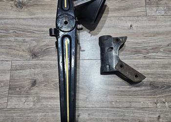 Trapez +główka ramy Shl 125 M04