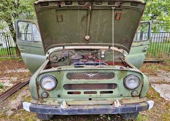 UAZ 469 B na części kompletny sprzedaję w całości