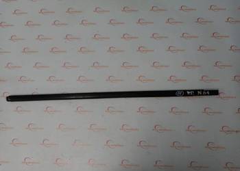 MITSUBISHI L200 07r Listwa zgarniająca prawy przód