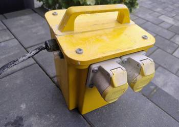 Transformator z 230V na 110V-3,3kVA- sprawny, używany.