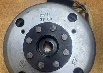 Stojan alternatora+ koło magnesowe Piaggio Gilera