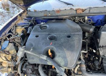 Sprzedam to co zostało Seat Toledo. Silnik skrzynia itp, calosc