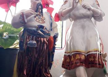 Figurki z porcelany bardzo rzadkie sygnowane.