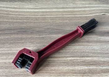 NOWA SZCZOTKA ŁAŃCUCHA WSK 125 WSK 175 WFM M06 JUNAK SHL M11 SHL M17 OSA