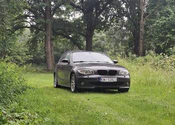 Sprzedam BMW E87 2.0 benzyna.