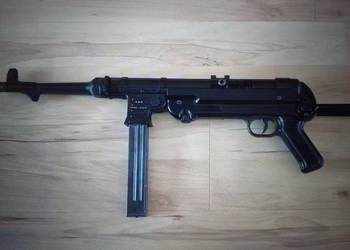 Automat MP40. CO2