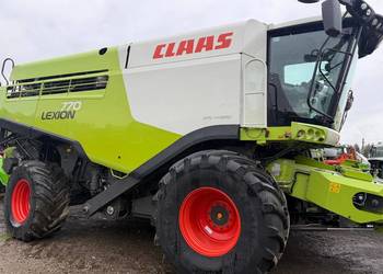 Kombajn zbożowy Claas Lexion 770 heder V1050