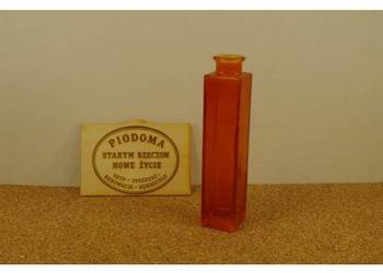 Wazon szklany „Amber Red” – szkło barwione, forma modernistyczna
