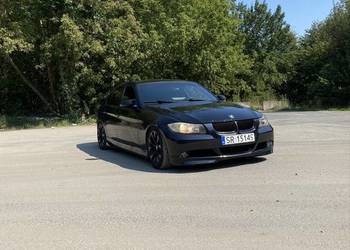 BMW E90 320i