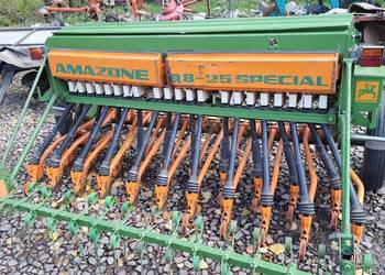 Siewnik Amazone D8 2.5m Siewnik Amazone D8 2.5m