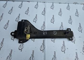 NISSAN MURANO Z50 05r wspornik zamka przód