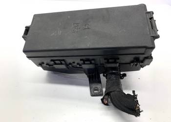 SKRZYNKA BEZPIECZNIKÓW FORD MUSTANG V Sportowy/Coupe 3.7 309KM MODUŁ