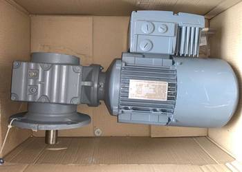 SEW Eurodrive SF57 DT90L4/BMG/MM15 1,5kW 3,5A + inverter