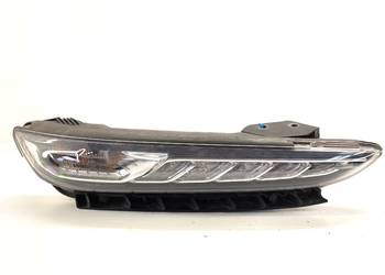 LAMPA DRL PRAWY PRZÓD HYUNDAI KONA 92208-J92 Crossover ŚWIATŁO
