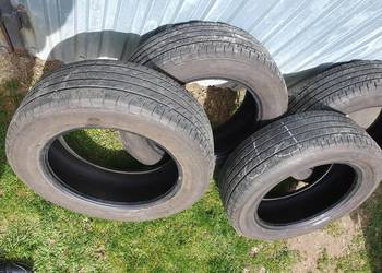 Opony 225/60 R18 Bluearth E51 4 sztuk
