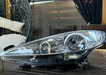 Lampa przednia peugeot 207