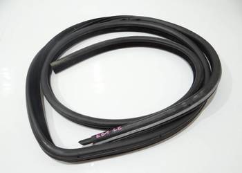 USZCZELKA DRZWI LEWY PRZÓD BMW E61 (4295522)