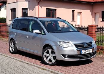 VW  TOURAN  7 OSOBOWY