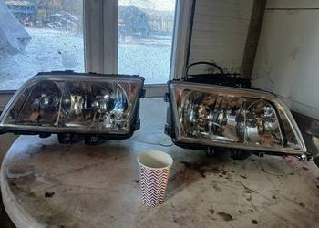 Lampy przód Mercedes W202