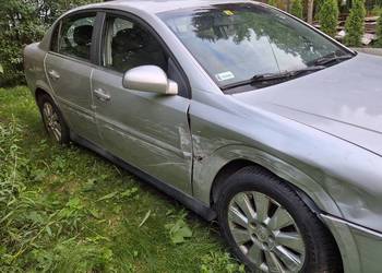 Opel Vectra C 1.8 LPG 122 KM – uszkodzona, odpala, do naprawy