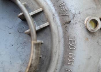 Dekielek dekielki do alufelg vw passat b5 15 3B0601149L