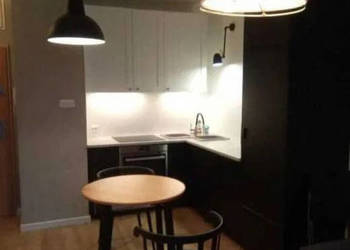 Nowoczesne 2 pokoje z balkonem i parkingiem