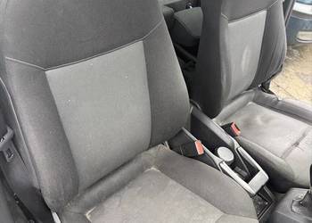 Siedzenia fotele kanapa Opel zafira B +boczki gratis