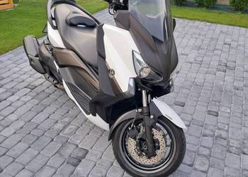 YAMAHA X-MAX 400