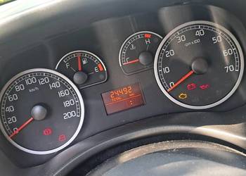 Fiat punto 2 lift baaardzo mały przebieg 24.500km !!!