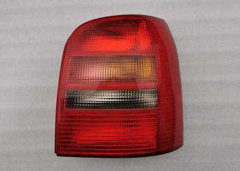 Lampa Prawy Tył Tylna Prawa Audi A4 B5 Avant 8D9945096