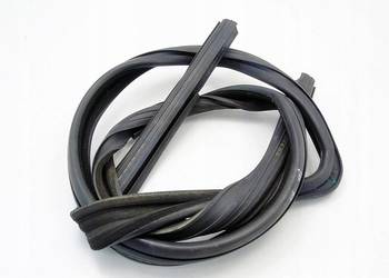 Uszczelka szyby drzwi prawy przód Opel Meriva A 13170905