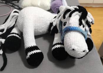 Maskotka Konik na Szydełku Handmade Amigurumi Prezent