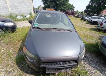 Mitsubishi Colt 1,1 55 kW 2009 r. dawca części