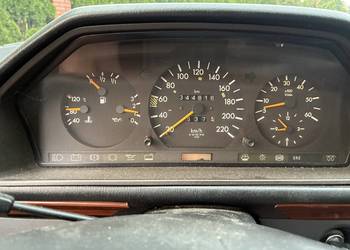 Mercedes W 124 300D