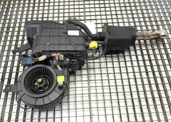 NAGRZEWNICA TYŁ OPEL VIVARO B 93458895 Bus 14-19 KOMBAJN