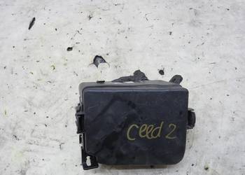 OBUDOWA BEZPIECZNIKÓW KIA CEED II 91240-2A470