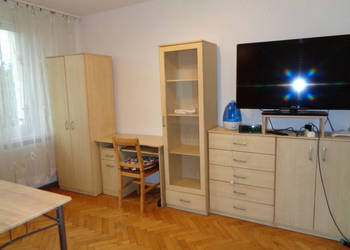 Jasne, dwupokojowe mieszkanie na krakowskich Grzegórzkach.