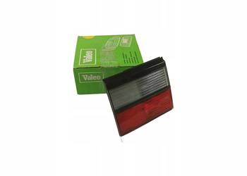 LAMPA LEWY TYŁ KLAPY VW PASSAT B3/B4 1988-1997 VALEO 084803