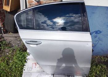 VW PASSAT B7 KOMBI DRZWI PRAWE TYLNE KOMPLETNE