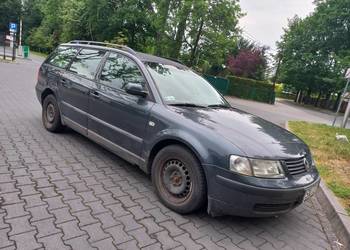 Volkswagen Passat 1.9 TDI kombi jeździ bardzo dobrze